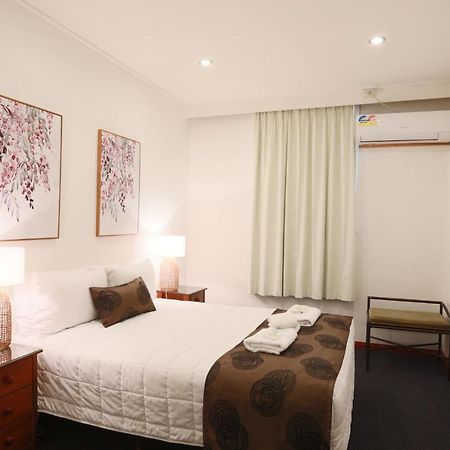 לייקס אינטרנס The Esplanade Motel מראה חיצוני תמונה